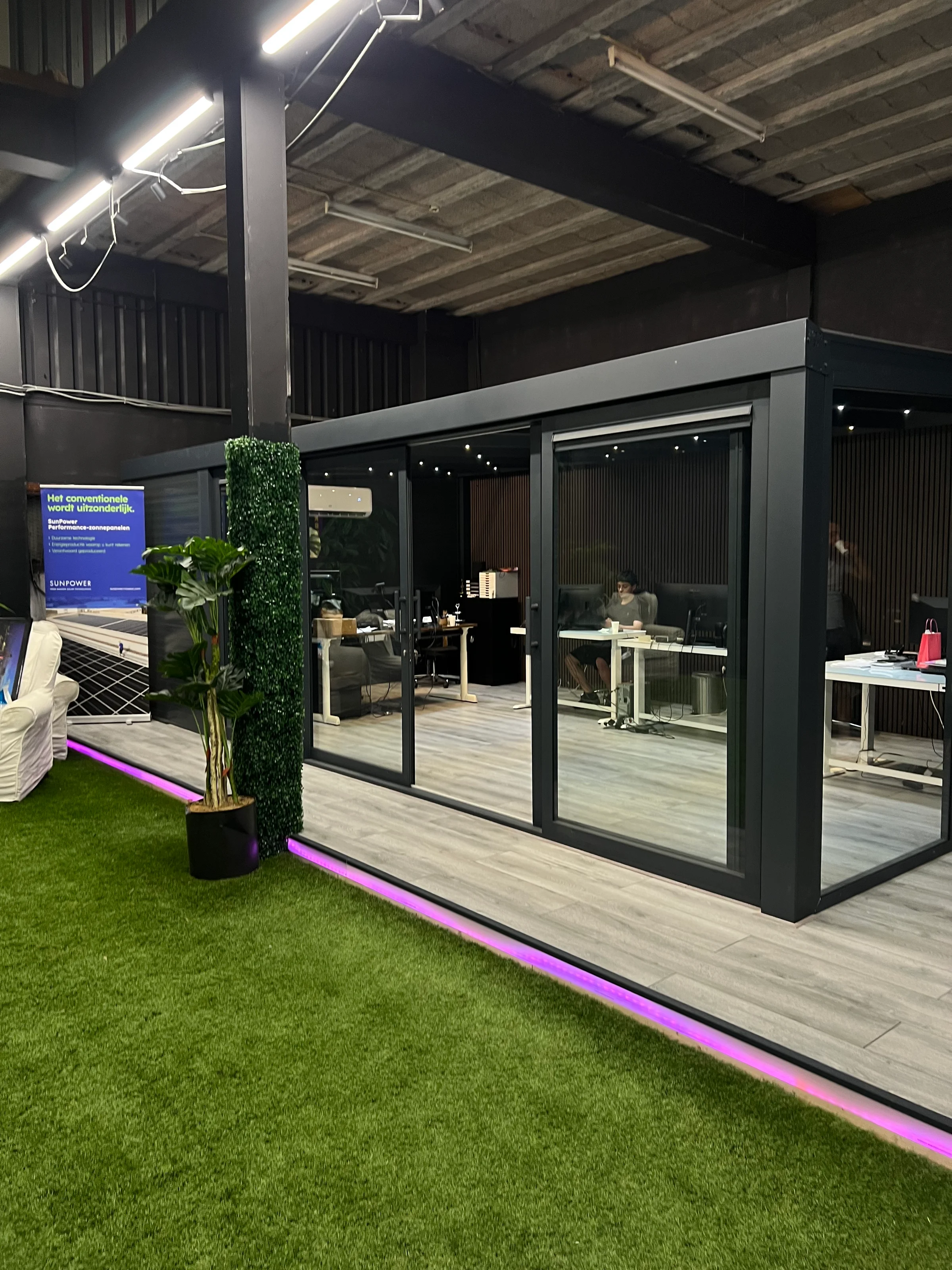 Showroom Zonpa Veranda in Schiedam