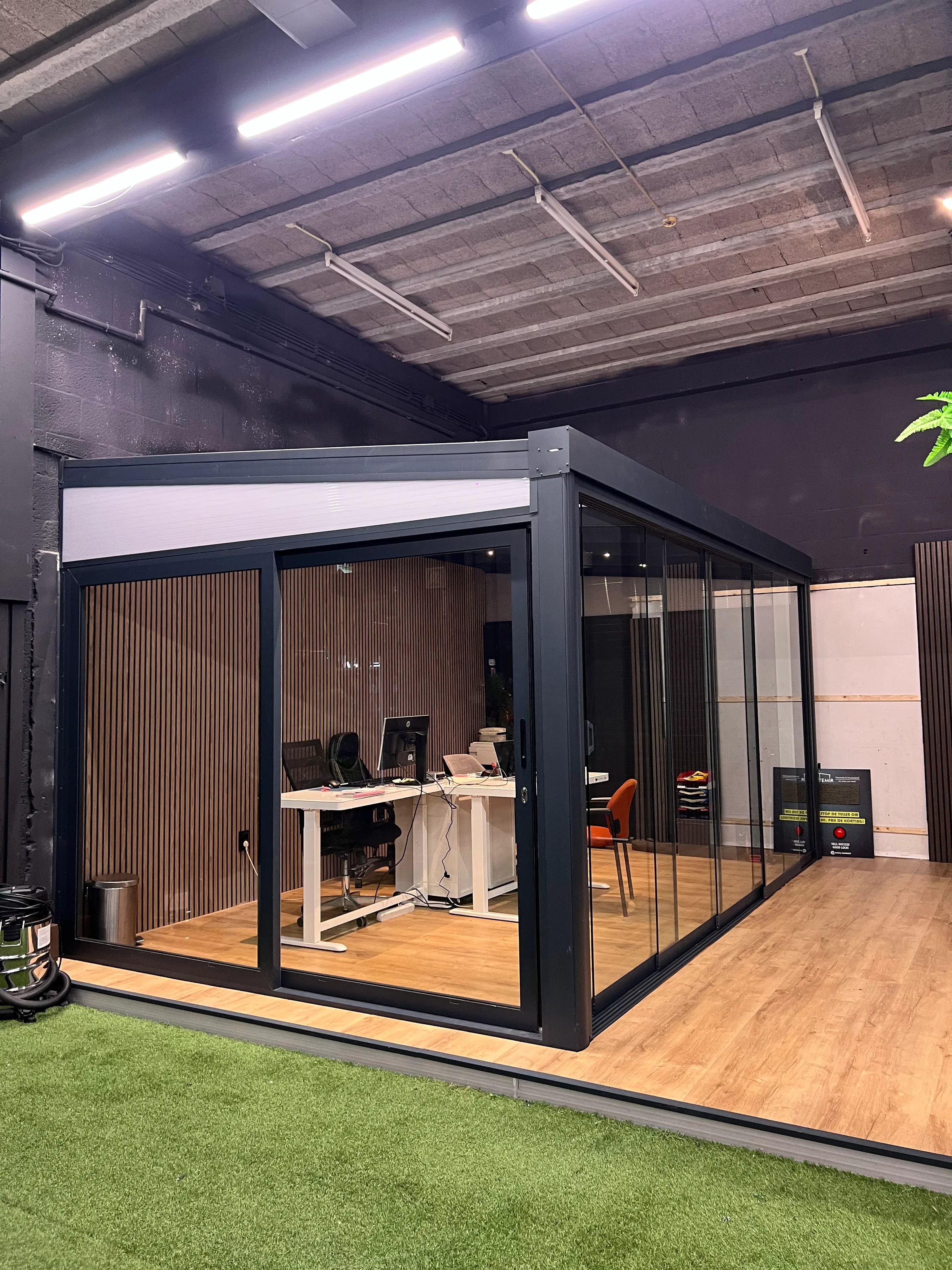 Showroom — Zonpa Veranda Schiedam